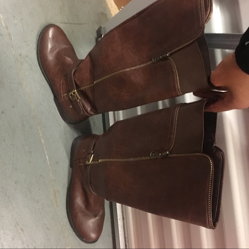 G by Guess boots